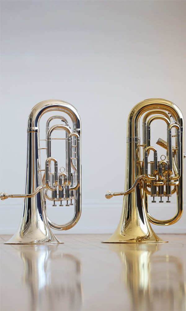 Conn 8D French Horn