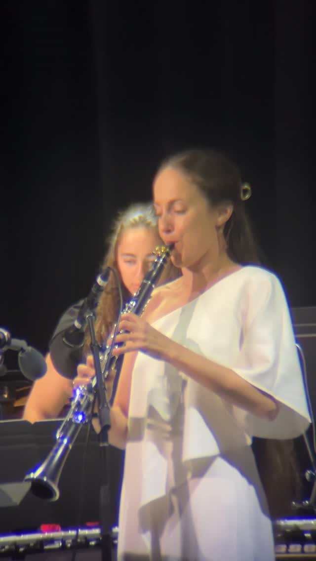Aileen Razey Clarinet Solo at Midwest Clinic